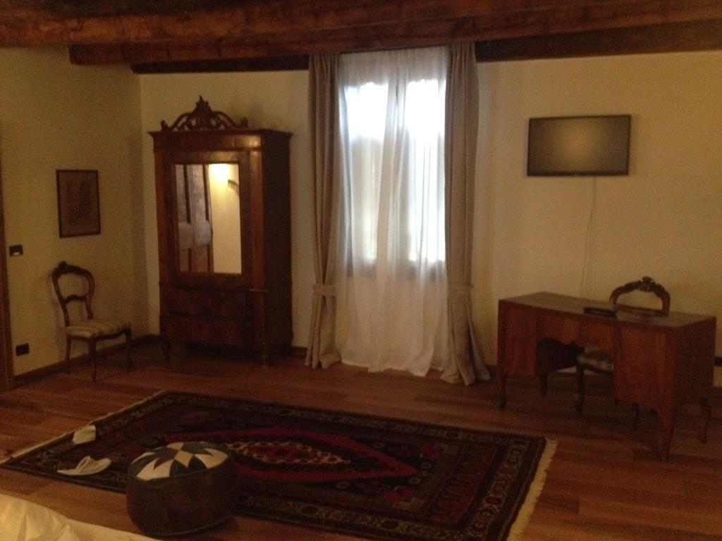 Relais Villa Gozzi B&B Arcugnano Стая снимка