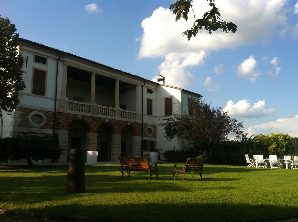 Relais Villa Gozzi B&B Arcugnano Екстериор снимка